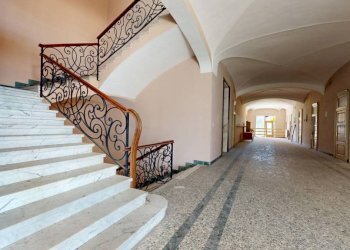 Interni - Villa via Teresa Casati Confalonieri, 18, Varese - foto 27