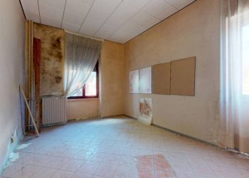Interni - Villa via Teresa Casati Confalonieri, 18, Varese - foto 33