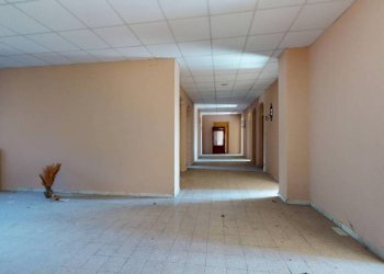Interni - Villa via Teresa Casati Confalonieri, 18, Varese - foto 39