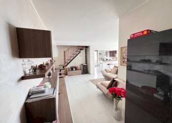 Cucina - Appartamento via Tagliamento, 2, Rivalta di Torino - foto 4