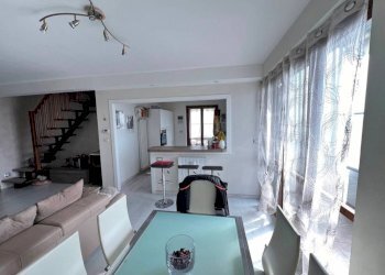 Salone - Appartamento via Tagliamento, 2, Rivalta di Torino - foto 8