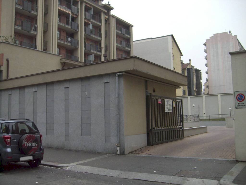 Zona - Box via Testona, 1, Torino - foto 2