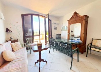 salone1.jpg - Casa semi indipendente Ameglia - foto 3