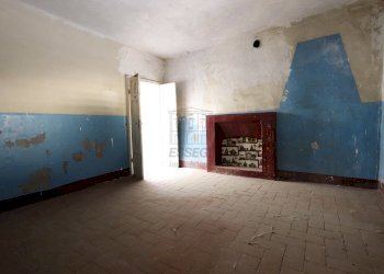 palazzo borgo a mozzanoIMG_0361.JPG - Villa Via Ludovica, Borgo a Mozzano - foto 11