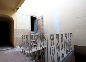 palazzo borgo a mozzanoIMG_0345.JPG - Villa Via Ludovica, Borgo a Mozzano - foto 15