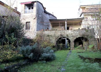 palazzo borgo a mozzanoIMG_0300.JPG - Villa Via Ludovica, Borgo a Mozzano - foto 30