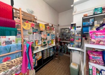 IMMAGINE05-ink.jpeg - Tabaccheria Bologna - foto 5