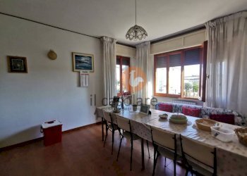 Salone - Appartamento Terre Roveresche - foto 9