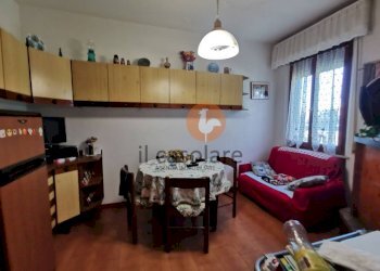 Cucina - Apartment Terre Roveresche - photo 11