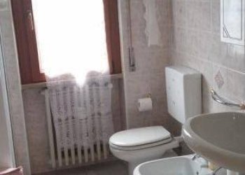 Bagno - Quadrilocale viale Italia, 66, Tirano - foto 7