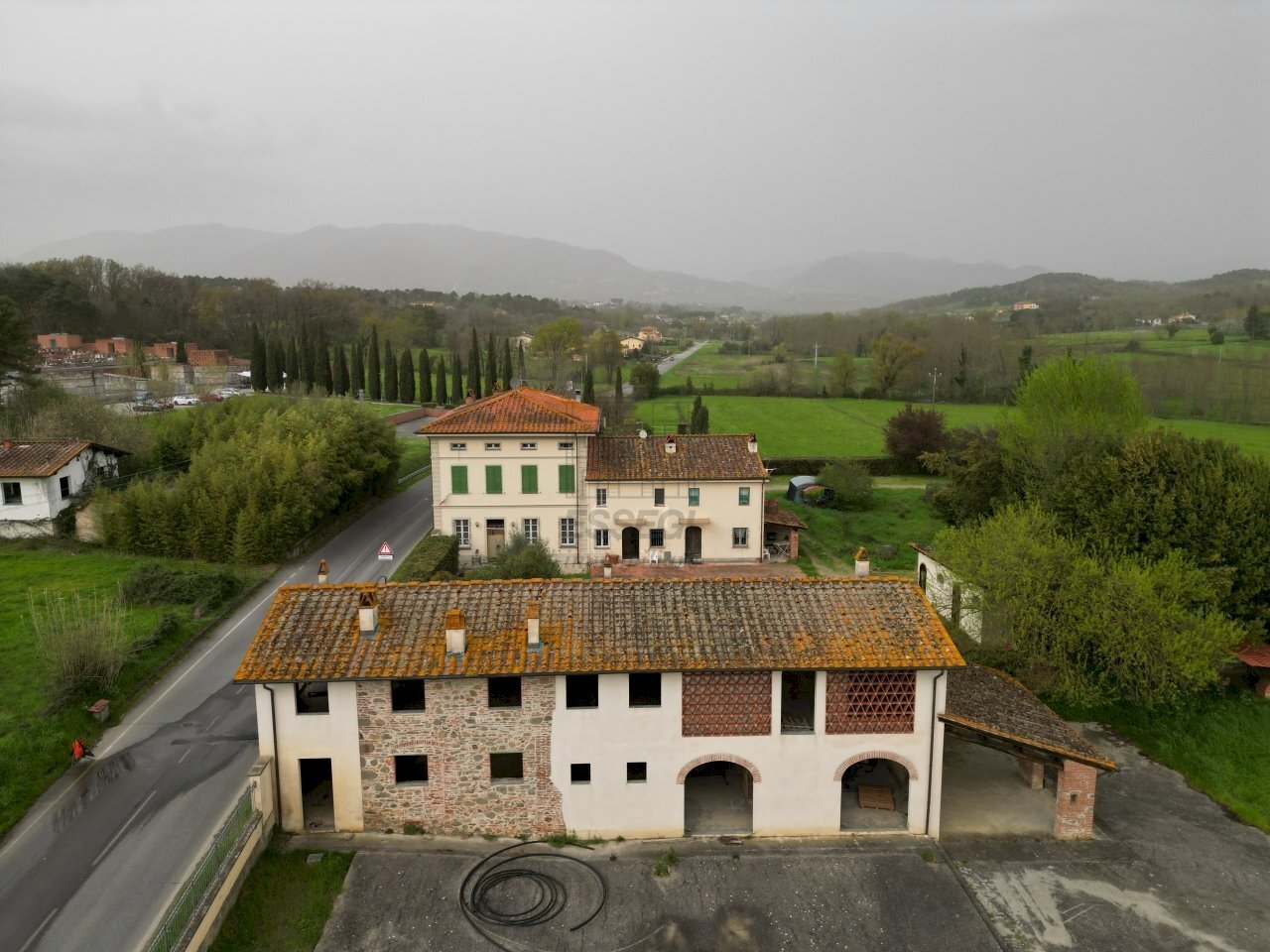 vendesi villa primi 900 con podereDJI_0485.JPG - Villa Via Sbarra, Porcari - foto 3