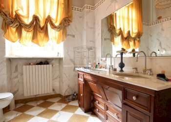 vendesi villa primi 900 con podereIMG_0566.JPG - Villa Via Sbarra, Porcari - foto 26