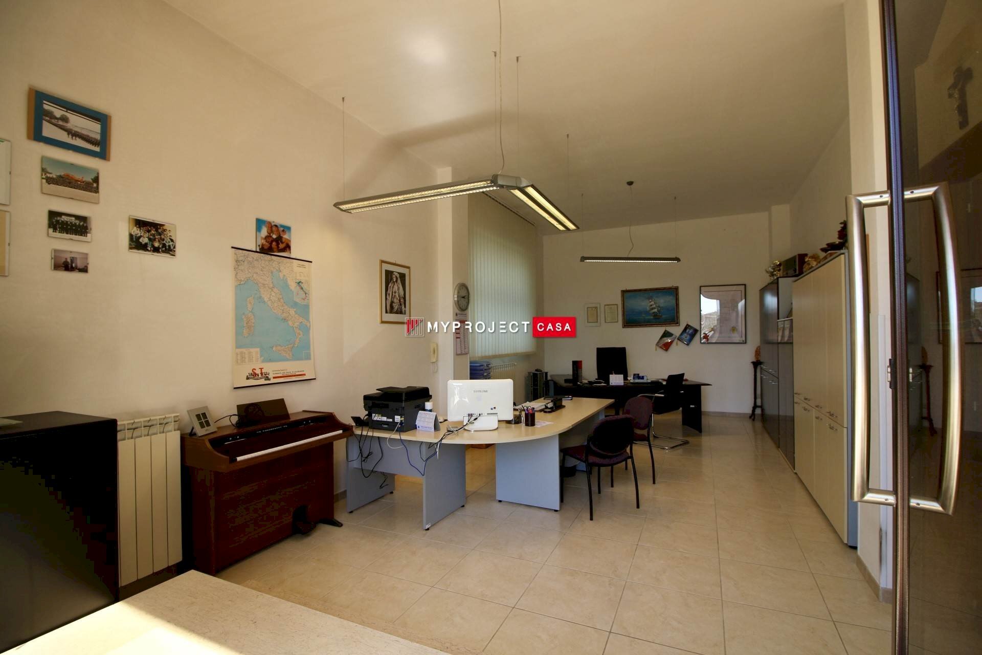 Negozio Via Giuseppe Chiarelli, Martina Franca - foto 3