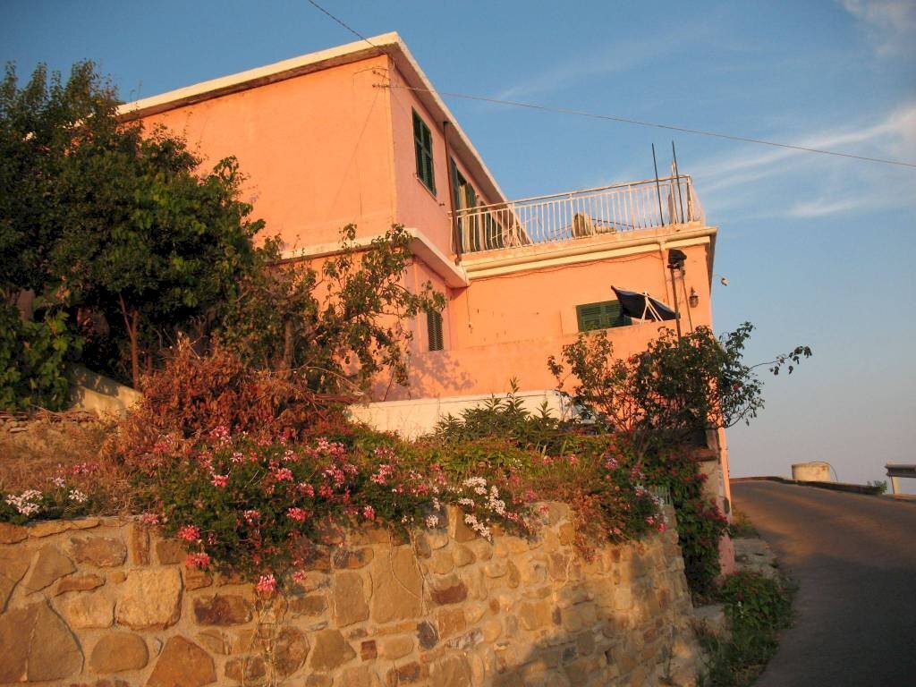 Semi-detached Villa Sanremo - photo 2