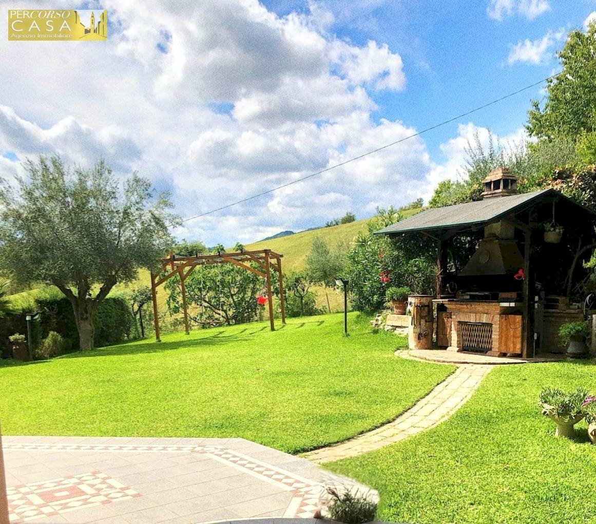 Single Family Villa VIA FONTE DEL LATTE, Teramo - photo 2