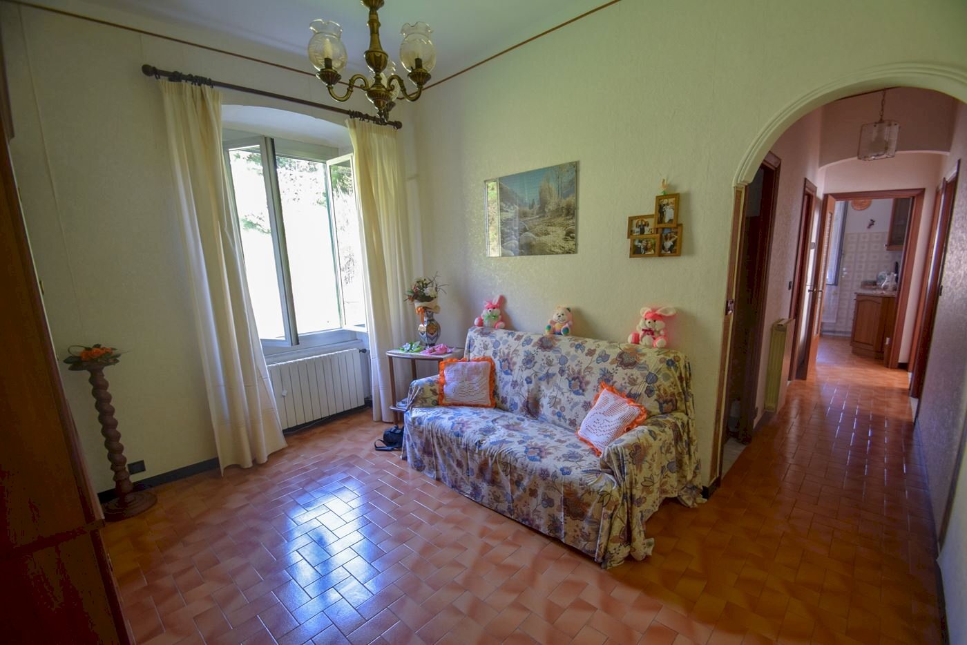 Four-room apartment Via Acquasanta, Genova (neighborhood Acquasanta) - photo 2