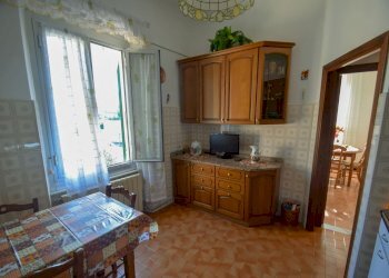 Quadrilocale Via Acquasanta, Genova (zona Acquasanta) - foto 6