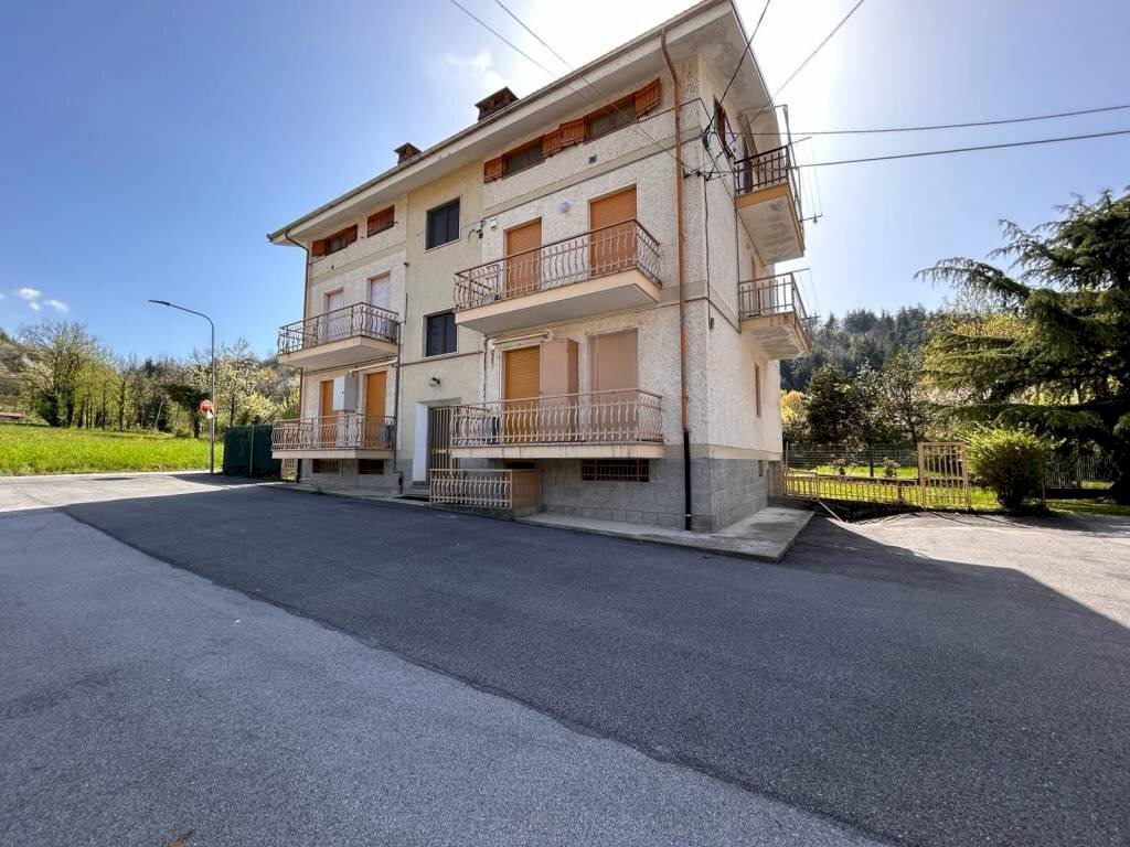 FACCIATA - Trilocale via Circonvallazione Mombrisone, 46, Chiusa di Pesio - foto 1