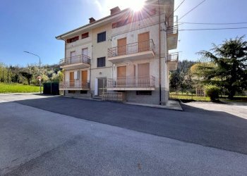 FACCIATA - Trilocale via Circonvallazione Mombrisone, 46, Chiusa di Pesio - foto 2