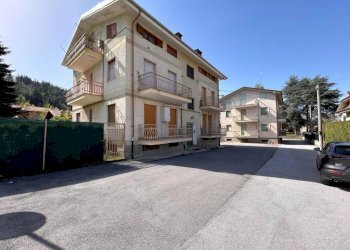 FACCIATA - Trilocale via Circonvallazione Mombrisone, 46, Chiusa di Pesio - foto 3