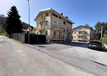 FACCIATA - Trilocale via Circonvallazione Mombrisone, 46, Chiusa di Pesio - foto 7