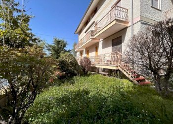 FACCIATA - Trilocale via Circonvallazione Mombrisone, 46, Chiusa di Pesio - foto 8