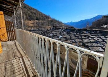 Three-room apartment Frazione Castello, 1, Pontechianale - photo 9