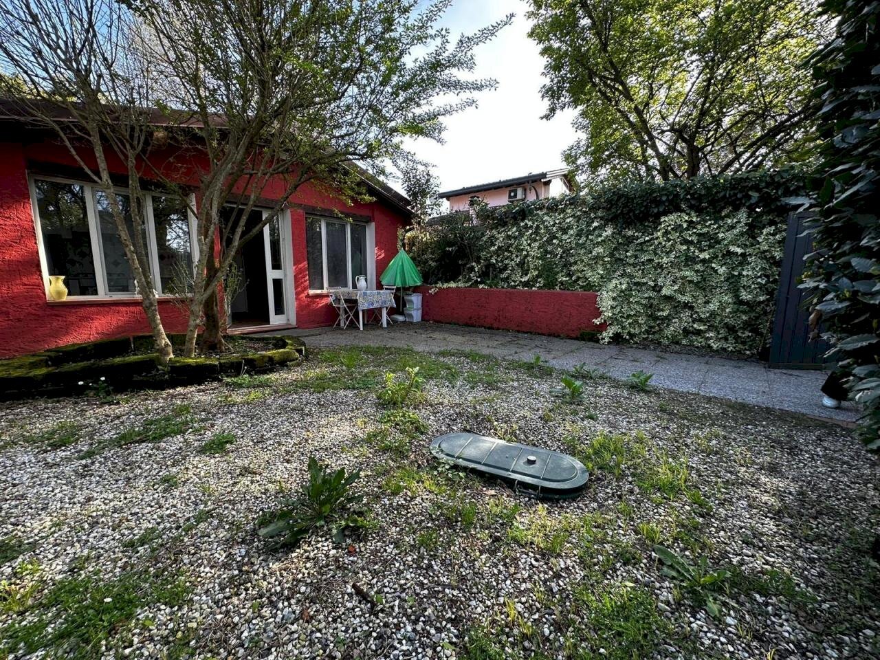 e4c55e08-f460-4a91-a506-3ba577159401.jpg - Villa Massa - foto 2