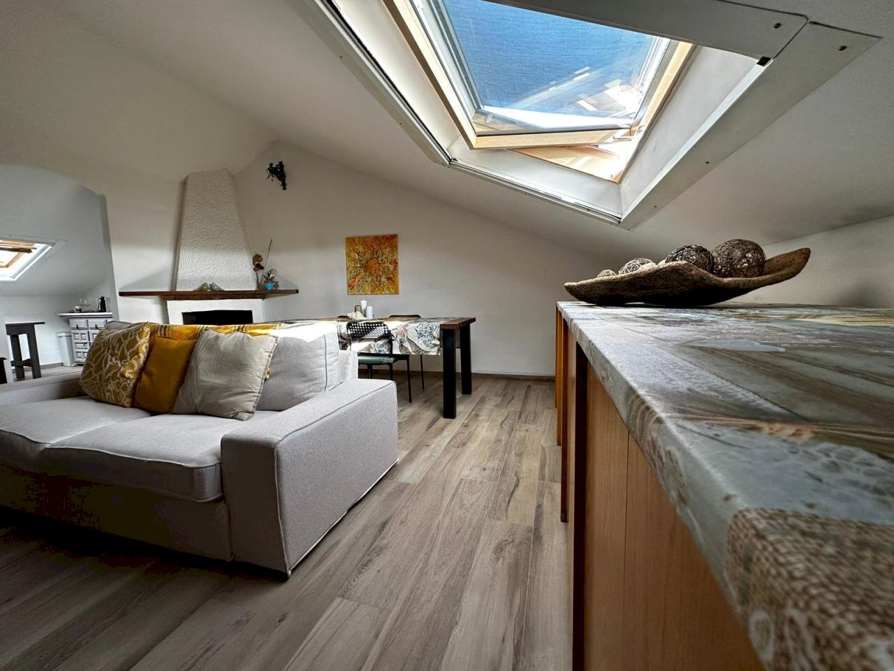 14938ad1-c1b9-4400-885a-35f81173f541.jpg - Mansarda Montignoso - foto 1