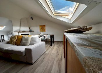 14938ad1-c1b9-4400-885a-35f81173f541.jpg - Mansarda Montignoso - foto 1