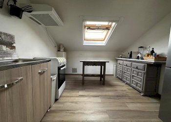 1726887a-1f8b-4ff6-9c46-005edf0badfb.jpg - Mansarda Montignoso - foto 7