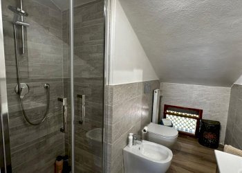 9af973cc-b118-4ea3-bea1-dad72561b38f.jpg - Mansarda Montignoso - foto 17