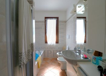 bagno - Villa Via G. Matteotti 12, Vallebona - foto 17