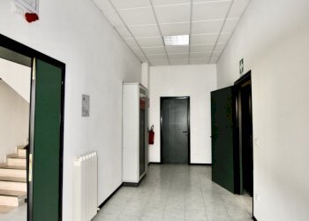 corridoio - Capannone Via Caduti di Cefalonia 10, Minerbio - foto 10