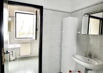 bagno - Capannone Via Caduti di Cefalonia 10, Minerbio - foto 22