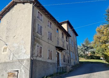 Independent house Baiso - photo 1