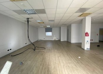 Locale - Shop piazza Quattro Martiri, 43, Carmagnola - photo 5