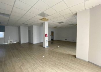 Locale - Shop piazza Quattro Martiri, 43, Carmagnola - photo 6