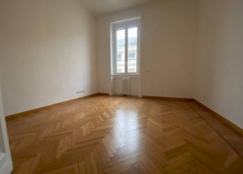 Camera da letto - Appartamento piazza Santa Maria Beltrade, 2, Milano - foto 4