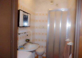 Bagno - Quadrilocale via dei Salici, 23, Gallarate - foto 11