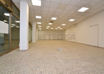 Retecasa_Valdagno Area vendita - Locale Commerciale Valdagno - foto 2