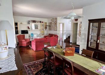 20240415_110944.jpg - Villa Santa Maria di Sala - foto 1