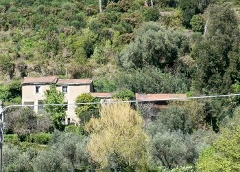 IMG20240414150747.jpg - Casa indipendente Via Campomarzio 9, Varazze - foto 1