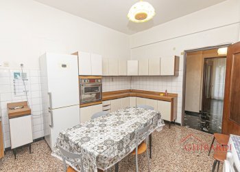 3.2 cucina.jpg - Appartamento VIA SAMO 15, Genova - foto 12