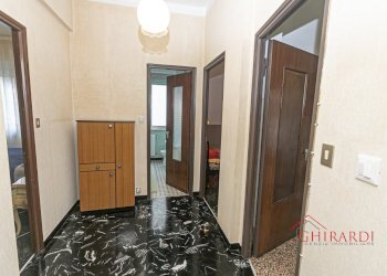 9.0 disimpegno.jpg - Appartamento VIA SAMO 15, Genova - foto 30