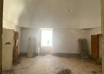 PHOTO-2024-01-15-12-18-07 3.jpg - Casa indipendente Via Cattedrale 6, Ostuni - foto 6