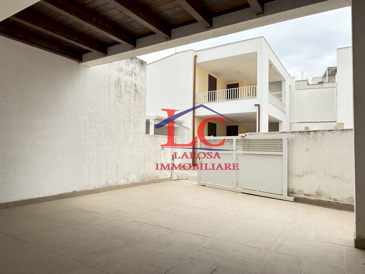 2.jpg - Quadrilocale Via dell'Aviere 31, Melendugno - foto 2