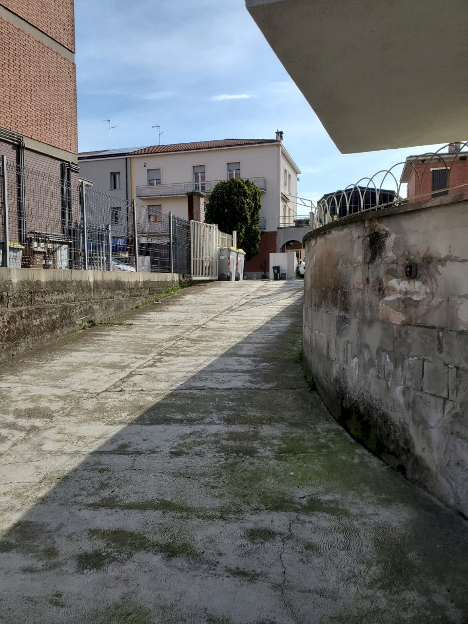 Posto Auto Piacenza - foto 1