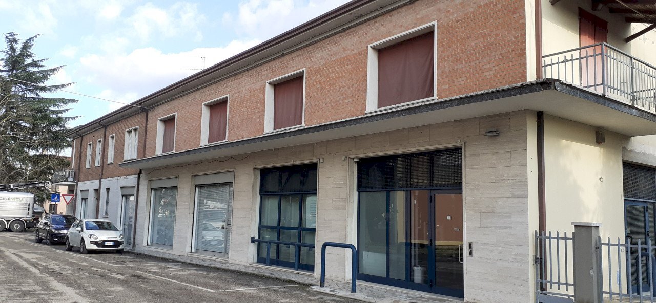 Negozio Voghiera - foto 1