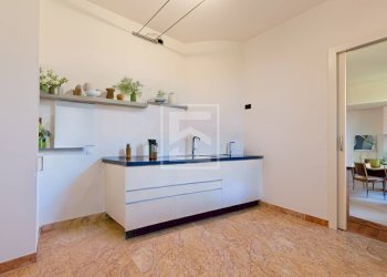 Four-room apartment Via Massadrino, Desenzano del Garda - photo 2